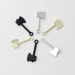 Mini-Axt-Anhänger Set aus Legierung in Gold Silber und Mattschwarz für DIY-Schmuck