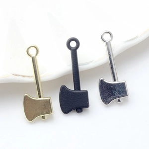 Mini Legierung Axt Anhänger in Gold, Mattschwarz und Silber für DIY Schmuckherstellung