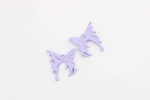 Detailed front and back view of light purple butterfly alloy pendant for DIY jewelry making