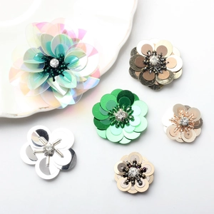 Handgemaakte iriserende pailletten bloemen voor DIY sieraden en kleding decoratie