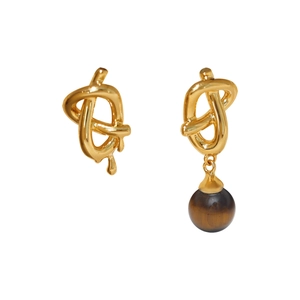 Boucles d'oreilles asymétriques rétro dorées avec calcédoine verte et œil de tigre