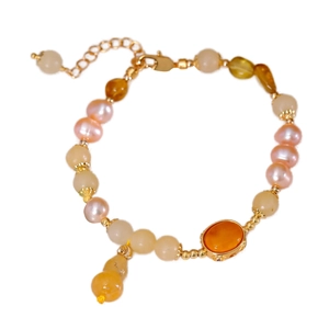 Bracelet chinois en perles et agate avec pierre d'ambre et pendentif gourde en jade