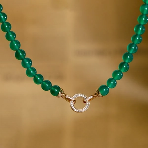 Collier de Perles en Agate Verte Néo-Chinois Cuivre Incrustation de Zirconia Vintage Fermoir Rond Chaîne de Clavicule Bijoux Femme