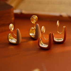 U-shaped mosquito coil ear clips in Morandi drip glaze finish for non-pierced ears