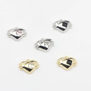 Gothic heart pendants with rectangular gemstones and star rhinestones for DIY jewelry