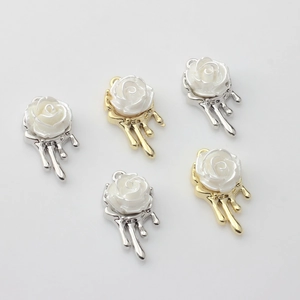 3D White Rose Flower Pendants Liquid Metal Alloy Base Charms For DIY Earring Necklace Jewelry Making Materials Women Gift