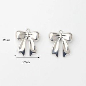 Coppia di ciondoli a fiocco in lega d'argento per gioielli fai-da-te 25mm x 22mm