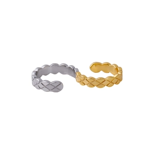 Minimalistischer zweifarbiger offener Ring mit Rautenmuster in Gold und Silber