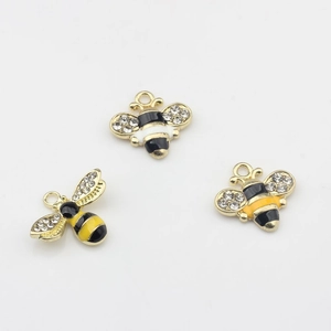 Trois breloques abeilles en alliage doré avec cristaux et émail pour bijoux DIY