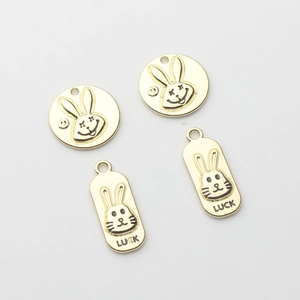 Pendentifs lapin dorés en alliage avec gravure Luck pour la création de bijoux DIY