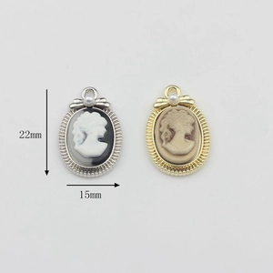 Vintage oval relief portrait coin pendants with pearls in silver and gold 22x15mm