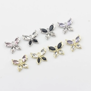 Set van 8 vlinderkristal hangers met goud- en zilverkaders voor DIY sieraden maken