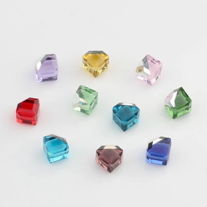 Cuentas cuadradas facetadas de cristal de 6mm a 8mm en varios colores para joyería DIY