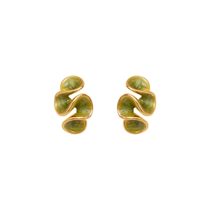 Boucles d'oreilles artistiques en émail ondulé vert et doré au style doux et minimaliste