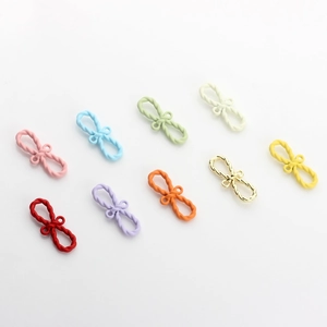 Connecteurs de nœuds colorés en alliage mat pour bijoux et colliers faits à la main