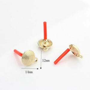 Base en dôme doré de 14mm avec pendentif tube rouge pour la création de boucles d'oreilles