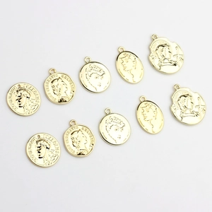 Lot de 10 pendentifs de monnaie vintage en alliage doré pour création de bijoux DIY