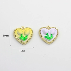 Charmants pendentifs tulipes en cœur jaune et lavande pour la création de bijoux