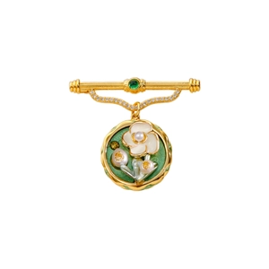 Broche vintage dorée avec émail vert style peinture à l'huile et perles naturelles