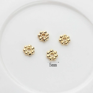 Golden flower-shaped 5mm spacer beads for handmade DIY jewelry and craft accessories