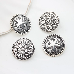 Vintage Zinc Alloy Metal Shank Buttons Star Floral Pattern Antique Silver Embossed Pendants For DIY Jewelry Making Crafts