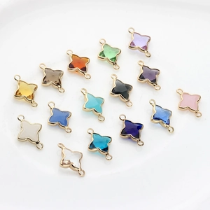 Pendentifs trèfle en cristal coloré avec bordure dorée pour la création de bijoux DIY