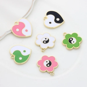 Vintage Zinc Alloy Tai Chi Heart Flower Pendant Findings Enamel Drip Oil Charms For DIY Earring Jewelry Making Accessories