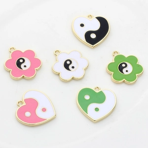 Handmade alloy heart and flower pendants with Yin Yang enamel patterns for DIY jewelry