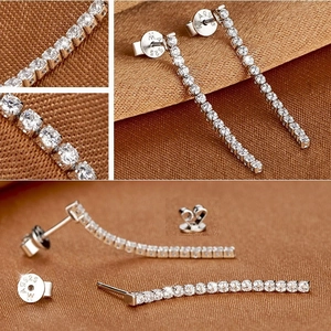 Elegante S925 Sterling Silber lange lineare Ohrringe mit funkelnden runden Zirkonia-Steinen