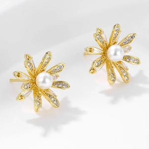 Korean Style Copper Daisy Flower Stud Earrings With White Artificial Pearl And Zirconia Elegant Floral Jewelry For Women Daily Dating