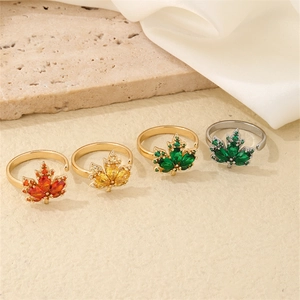 Squisito Anello Aperto in Rame con Foglia d'Acero e Strass per Donna Regolabile Stile Autunnale Gioielli di Moda Regalo
