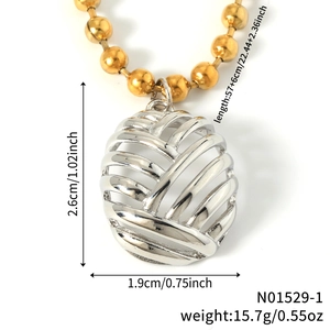 Collana a sfere dorate con ciondolo ananas traforato argento completo di misure e peso