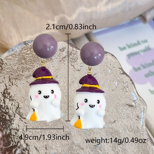 Detailed macro view of ghost earrings with purple witch hat and size dimensions
