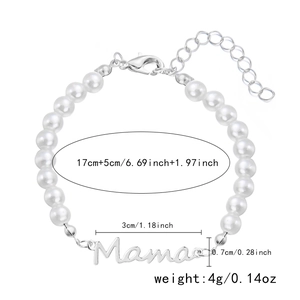 Détail du collier de perles blanches avec pendentif Mama et spécifications de dimensions