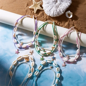 Boho-Halsketten-Set mit Muscheln, Seesternen, bunten Kordeln und Perlen für Sommer