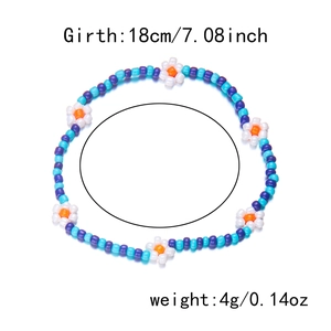 Detail van boho kralen enkelbandje met 18cm omtrek en 4g gewicht specificaties
