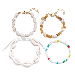 4er-Set Boho-Armbänder mit natürlichen Muscheln, gelbem Kies und bunten Perlen