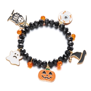 Pulsera de cuentas de Halloween con dijes de calabaza, calavera y fantasma blanco