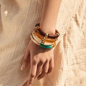 Bohemian amber and cream resin chunky bangles set with gold metal accents for women