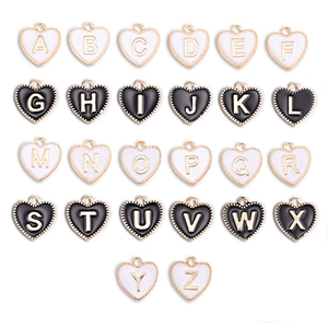 Hartvorm Legering Emaille Alfabet Letter Bedeltjes Voor DIY Sieraden Maken Ketting Armband Accessoire Collectie