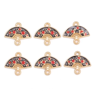 Lot de 6 pendentifs éventail chinois en émail noir avec motif de fleurs de prunier rouges