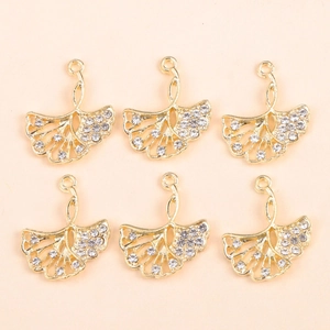 Set di 6 ciondoli foglia di ginkgo dorati con strass per creazione di gioielli e collane fai da te