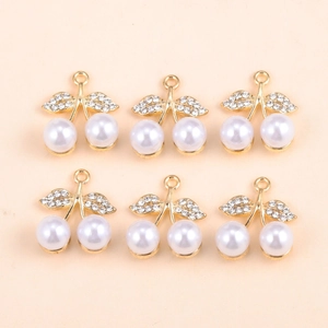 Set di ciondoli a ciliegia con foglie di strass e perle per gioielli fai da te