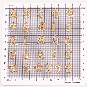 Lot de 26 breloques alphabet dorées avec strass pour création de bijoux DIY et colliers