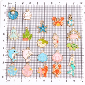 Set de breloques océan en émail avec étoiles de mer et coquillages pour bijoux DIY