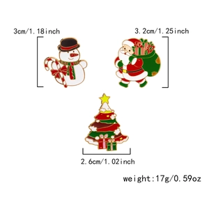 Detailansicht des 3-teiligen Weihnachtsbroschen-Sets mit Maßen für Schneemann und Weihnachtsmann