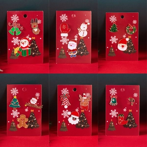 Weihnachten Emaille Brosche Legierung Weihnachtsmann Rentier Weihnachtsbaum Schneemann Pins Festlicher Schmuck Geschenk Damen