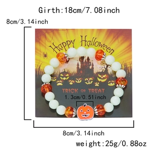 Detailed view of Halloween luminous bead bracelet with 18cm girth and pumpkin pendant