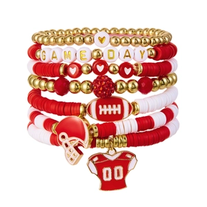 Ensemble de bracelets en perles Game Day rouge et blanc avec breloques football