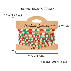 Details von Weihnachts-Perlenarmbändern mit Schneemann-Motiven und Maßangaben